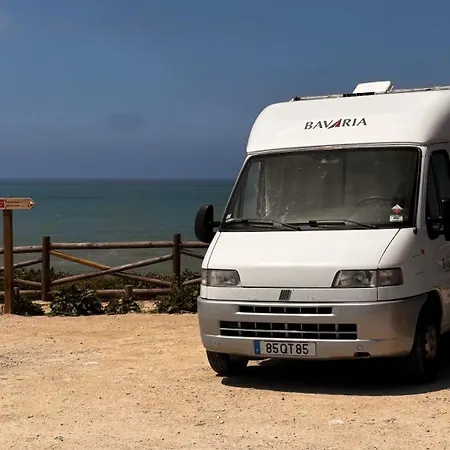 Sempre Pronta Ferias Campsite Amadora